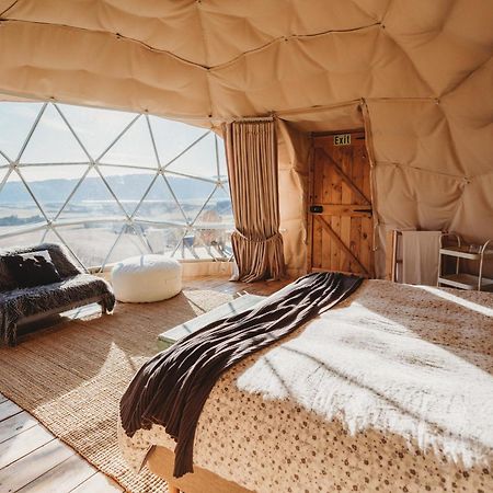 Valley Views Glamping Kurow Exterior photo
