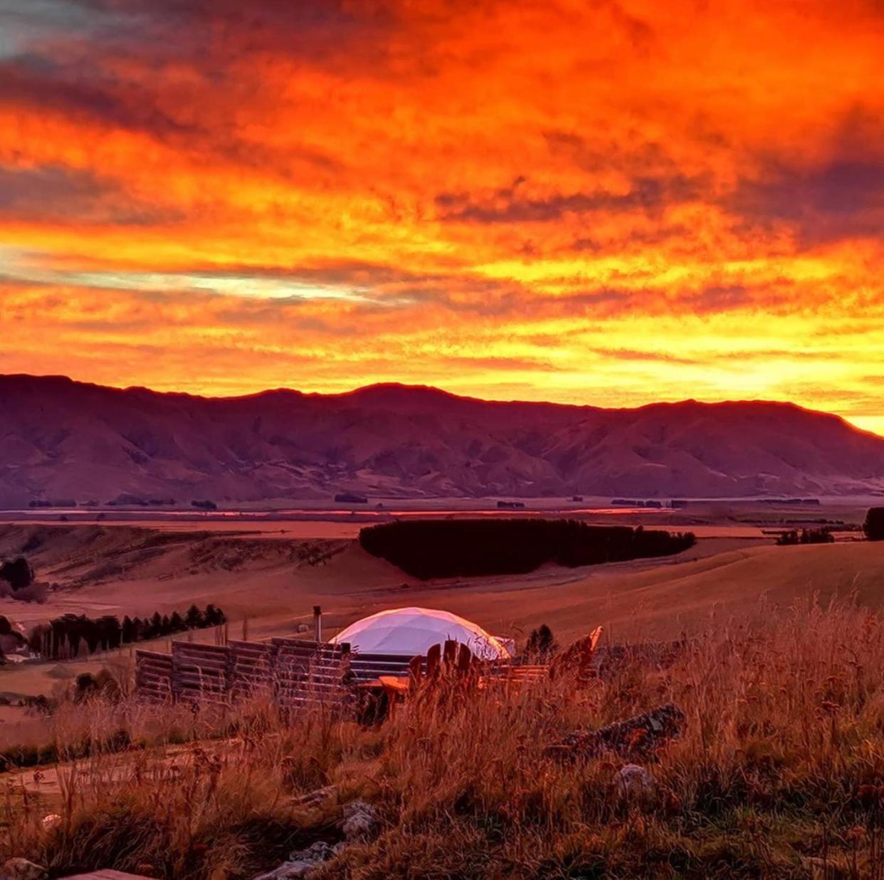 Valley Views Glamping Kurow Exterior photo